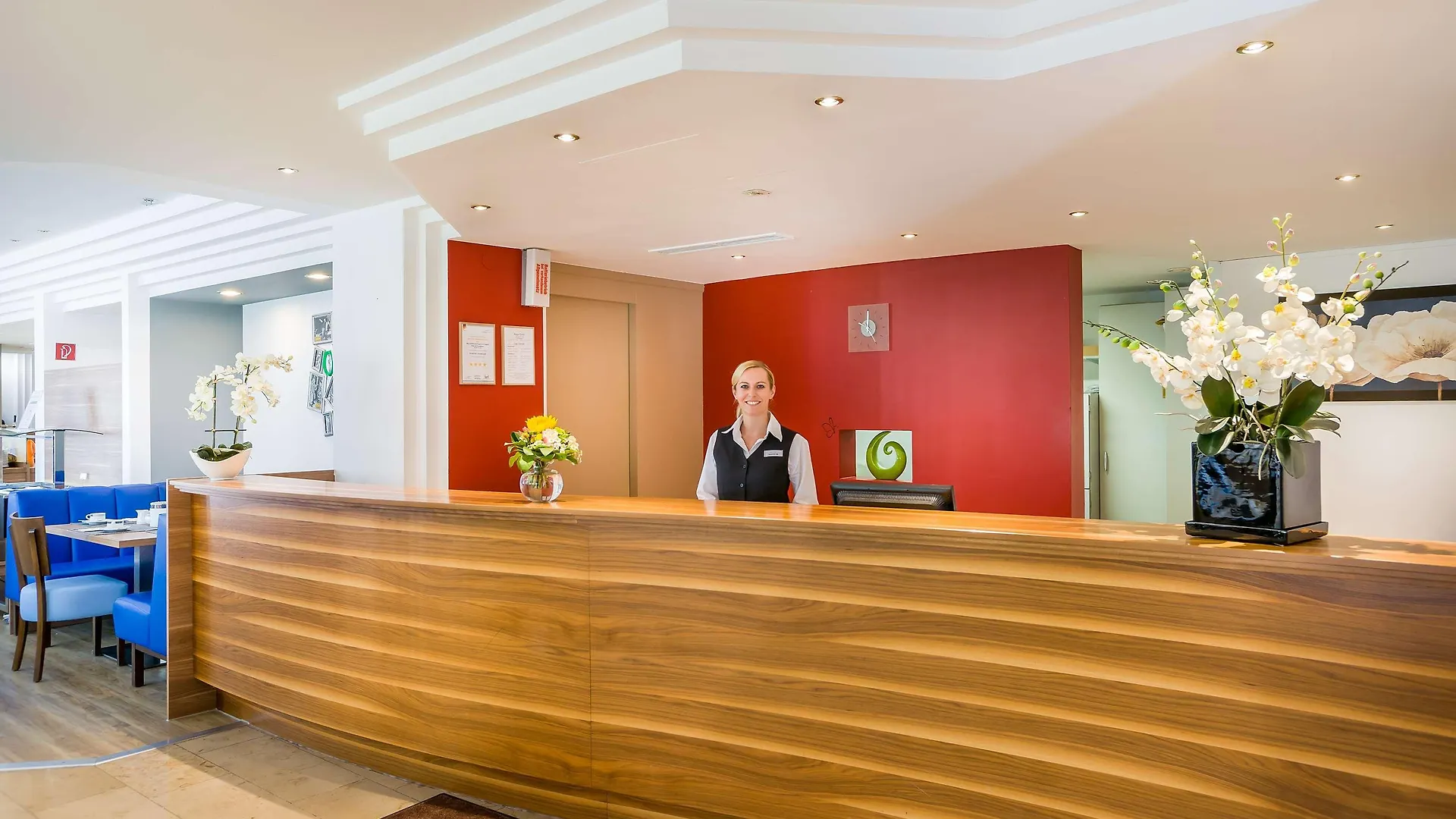 ***  Hotel Rega Stuttgart Alemania