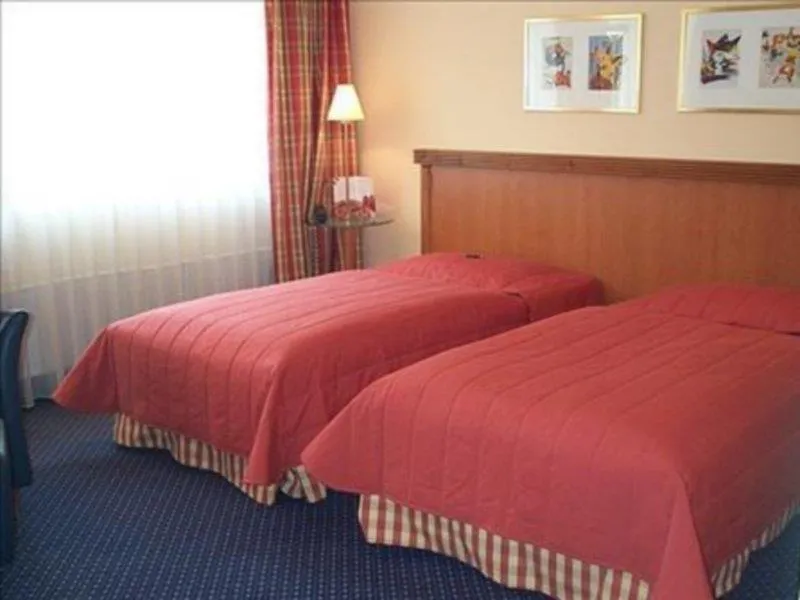 Hotel Rega Stuttgart 3*,