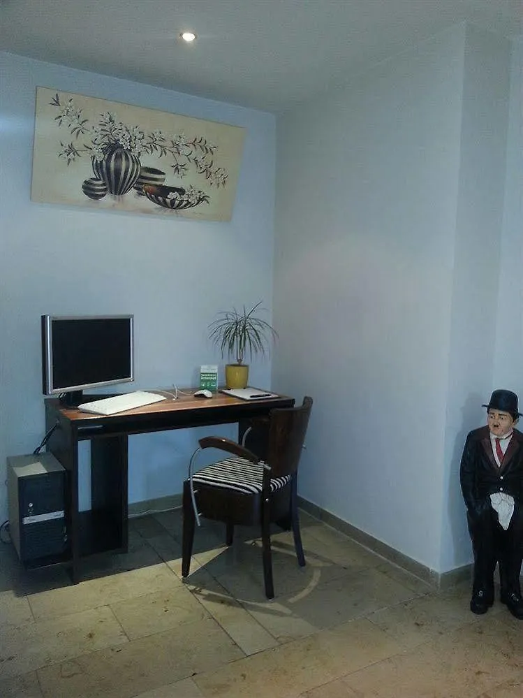 Hotel Rega Stuttgart 3*,  Alemania