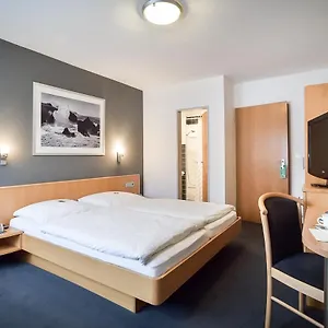 Hotel Mautner Airport Und Messehotel