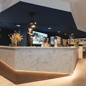 - The Niu, Kettle Vaihingen By Ihg Estugarda