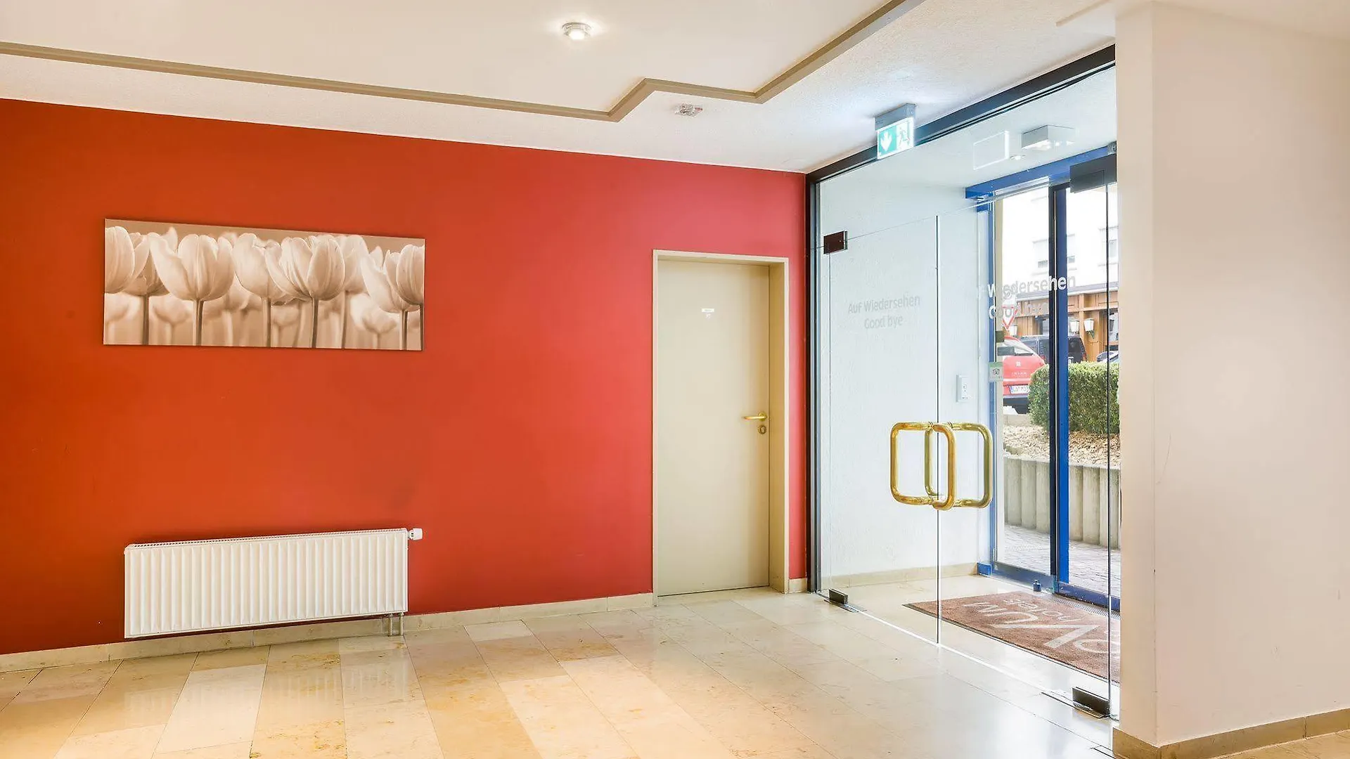 Hotel Rega שטוטגרט